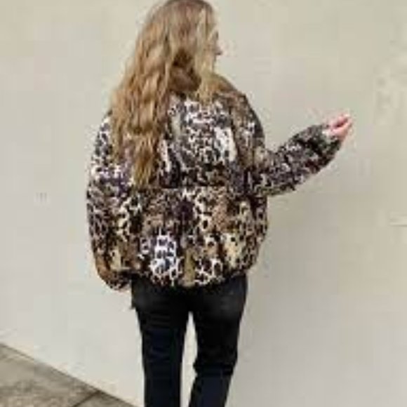 Cousin Earl 'Cooper' Leopard Puffer Satin Jacket, L - Picture 6 of 11